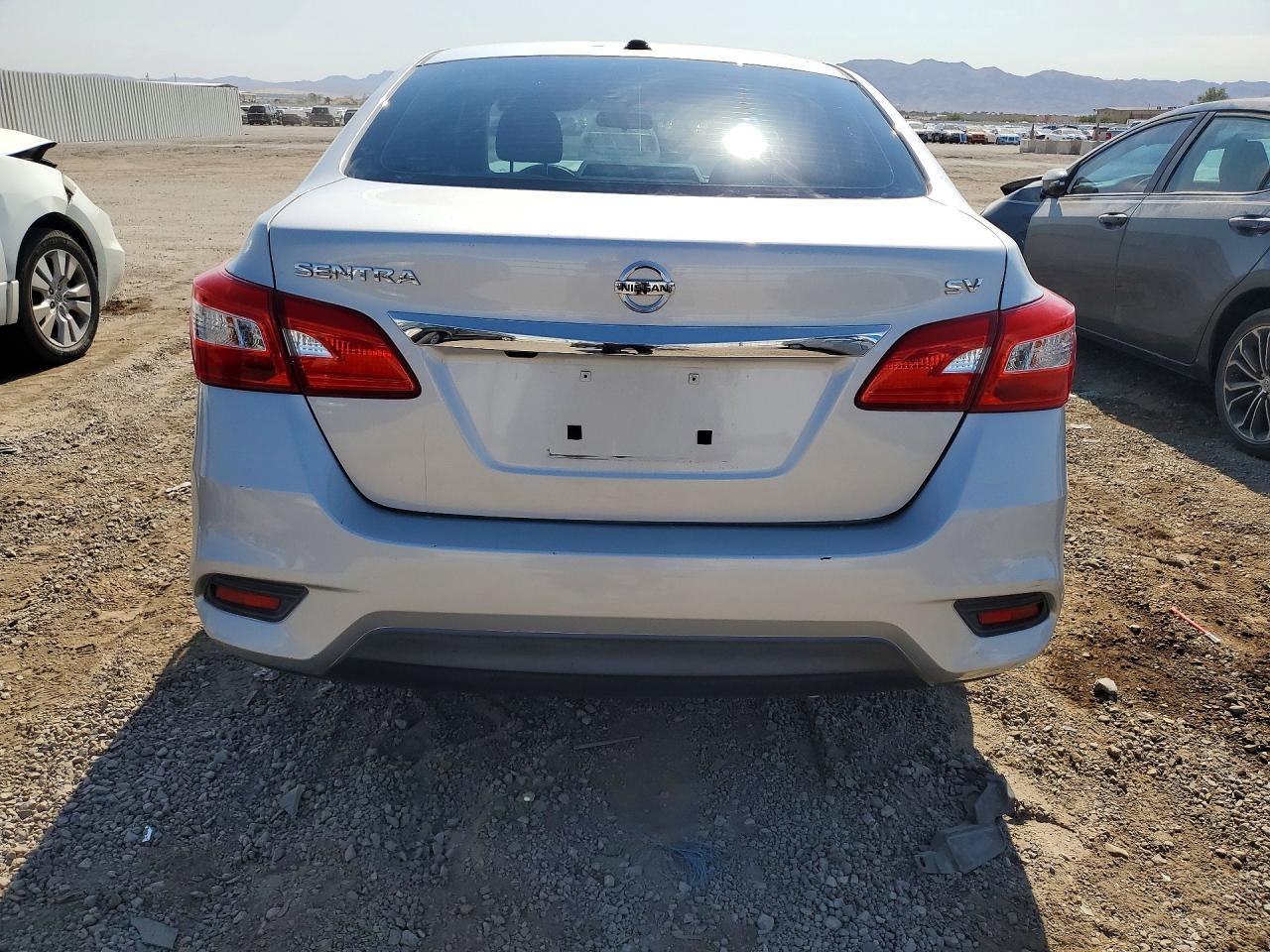 2016 Nissan Sentra Sv - zdjęcie 6
