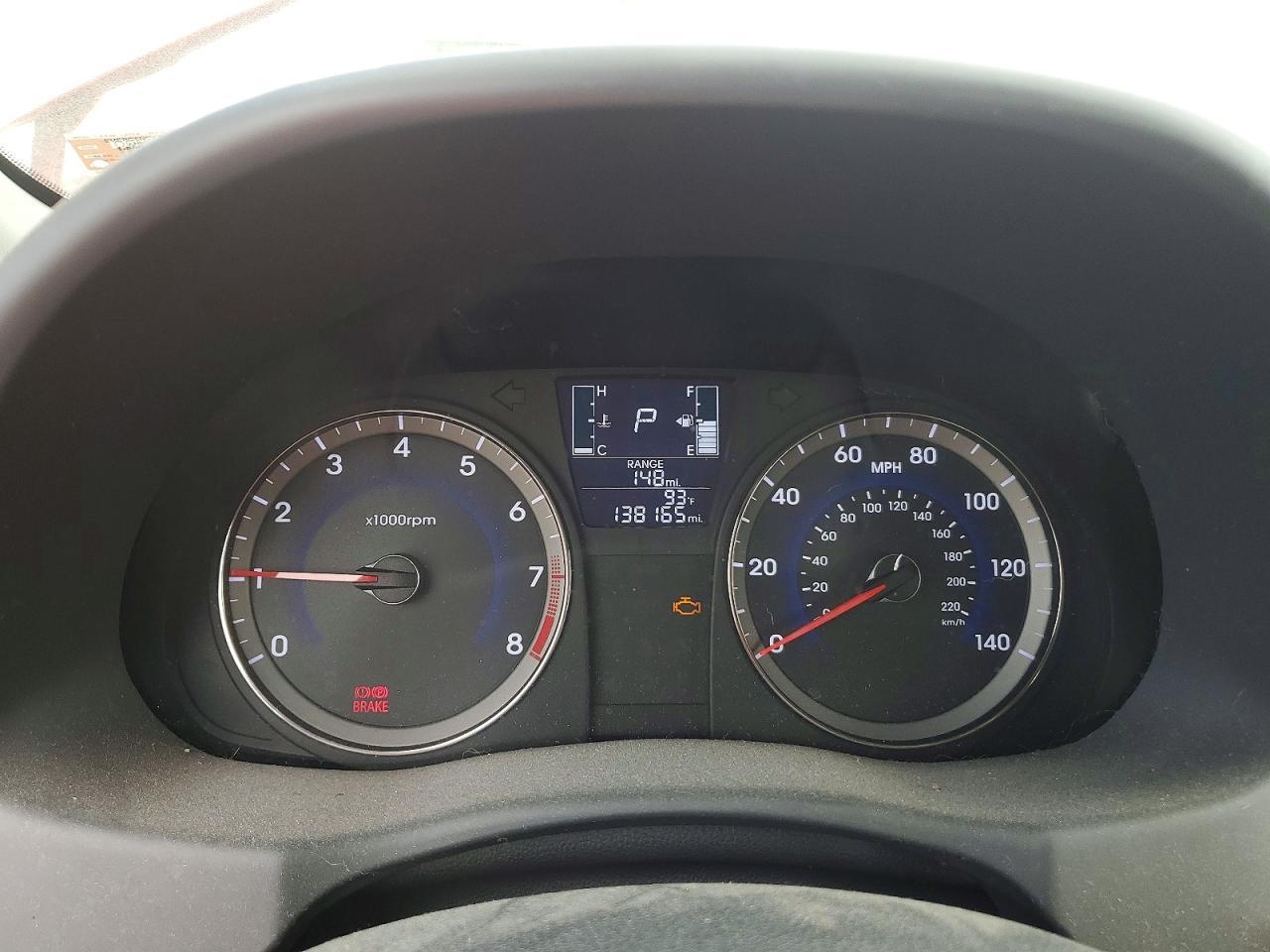 2016 Hyundai Accent Se - zdjęcie 9