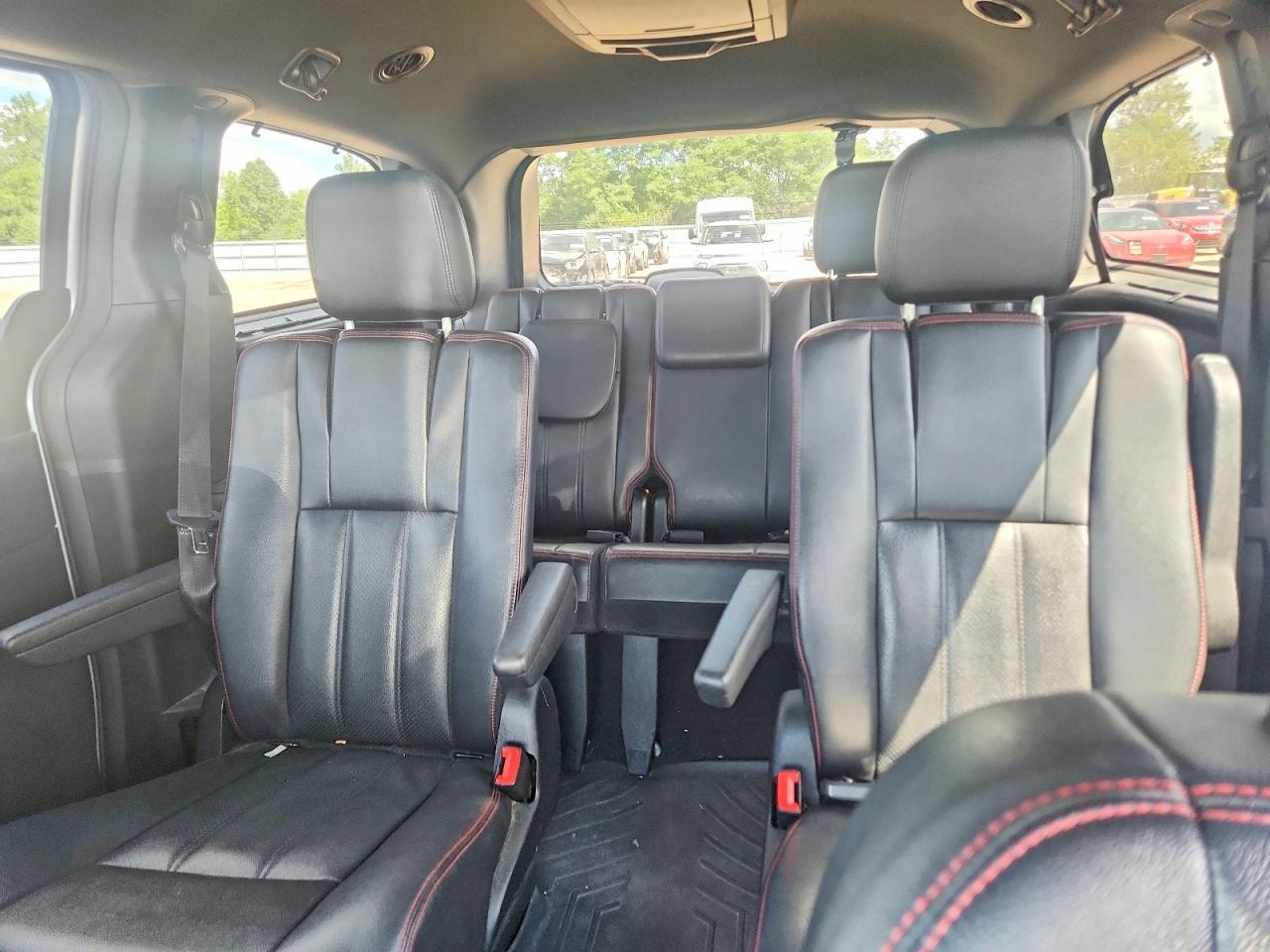 2017 Dodge Grand Caravan Gt - zdjęcie 10