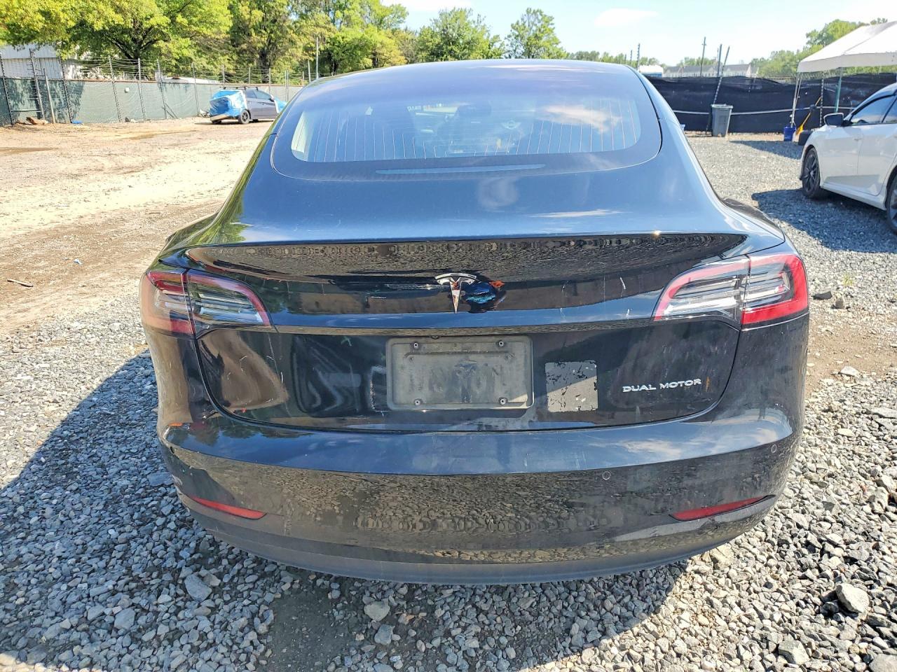 2018 Tesla Model 3 - zdjęcie 6