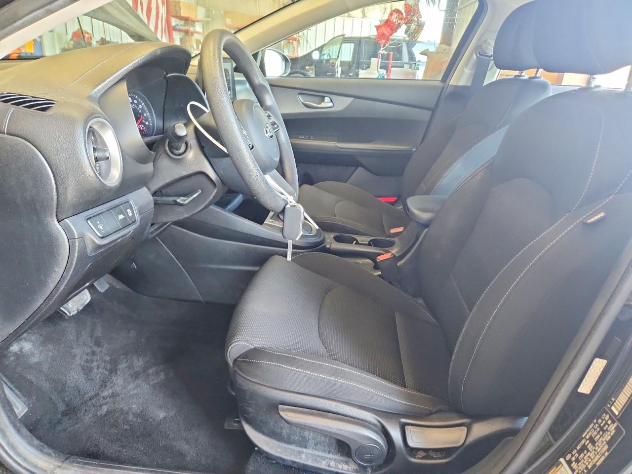 2020 Kia Forte Lxs - zdjęcie 7