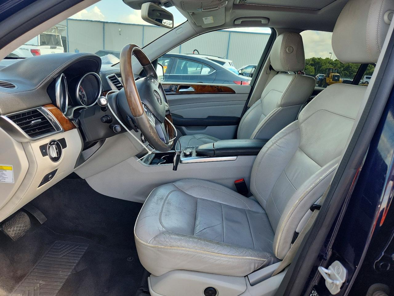 2013 Mercedes-Benz Ml 550 4Matic - zdjęcie 7