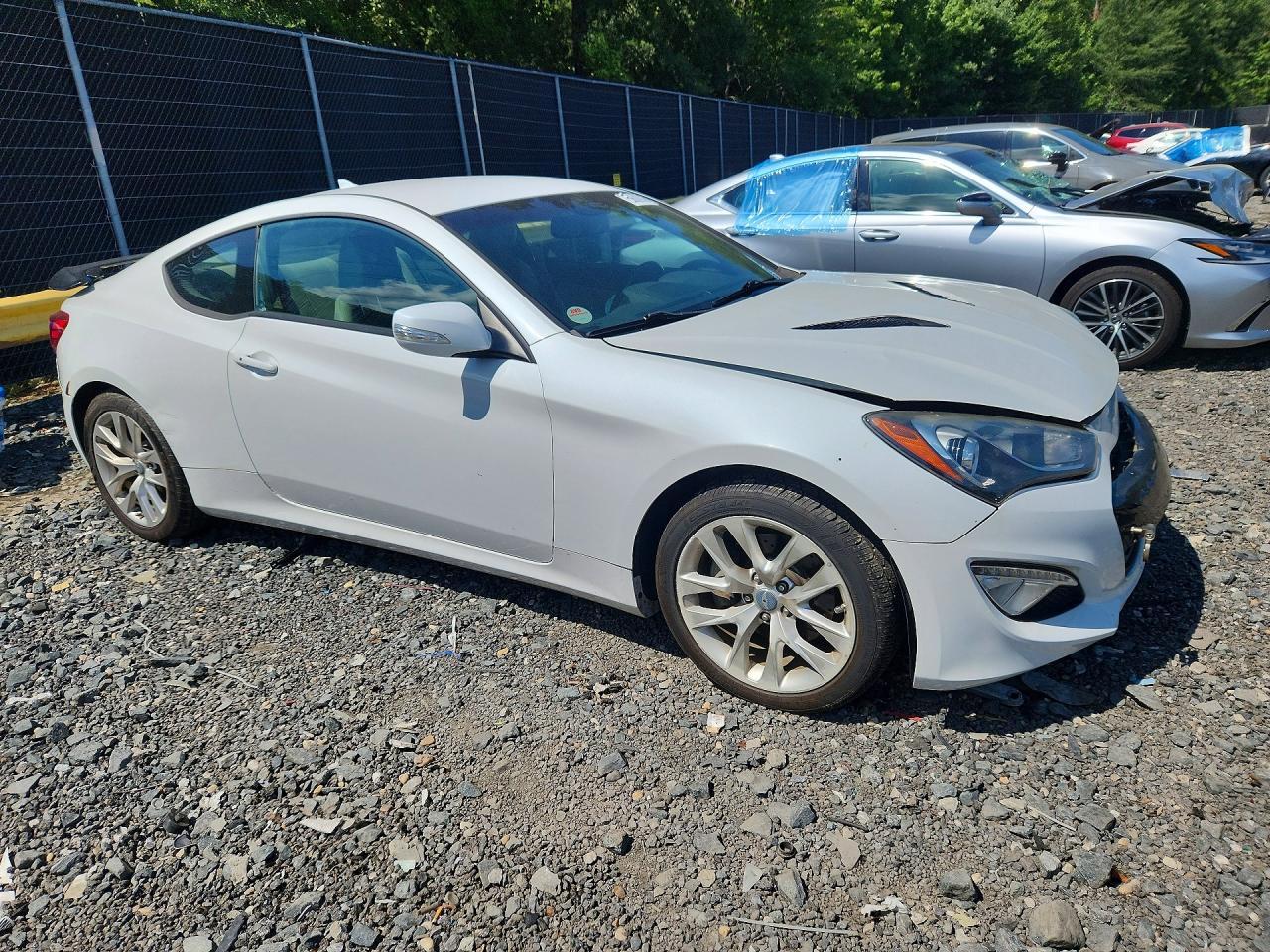 2015 Hyundai Genesis Coupe 3.8 - zdjęcie 4