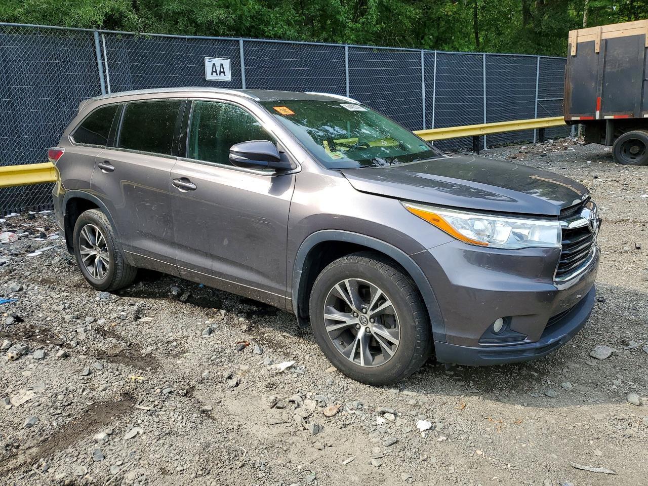 2016 Toyota Highlander Xle - zdjęcie 4
