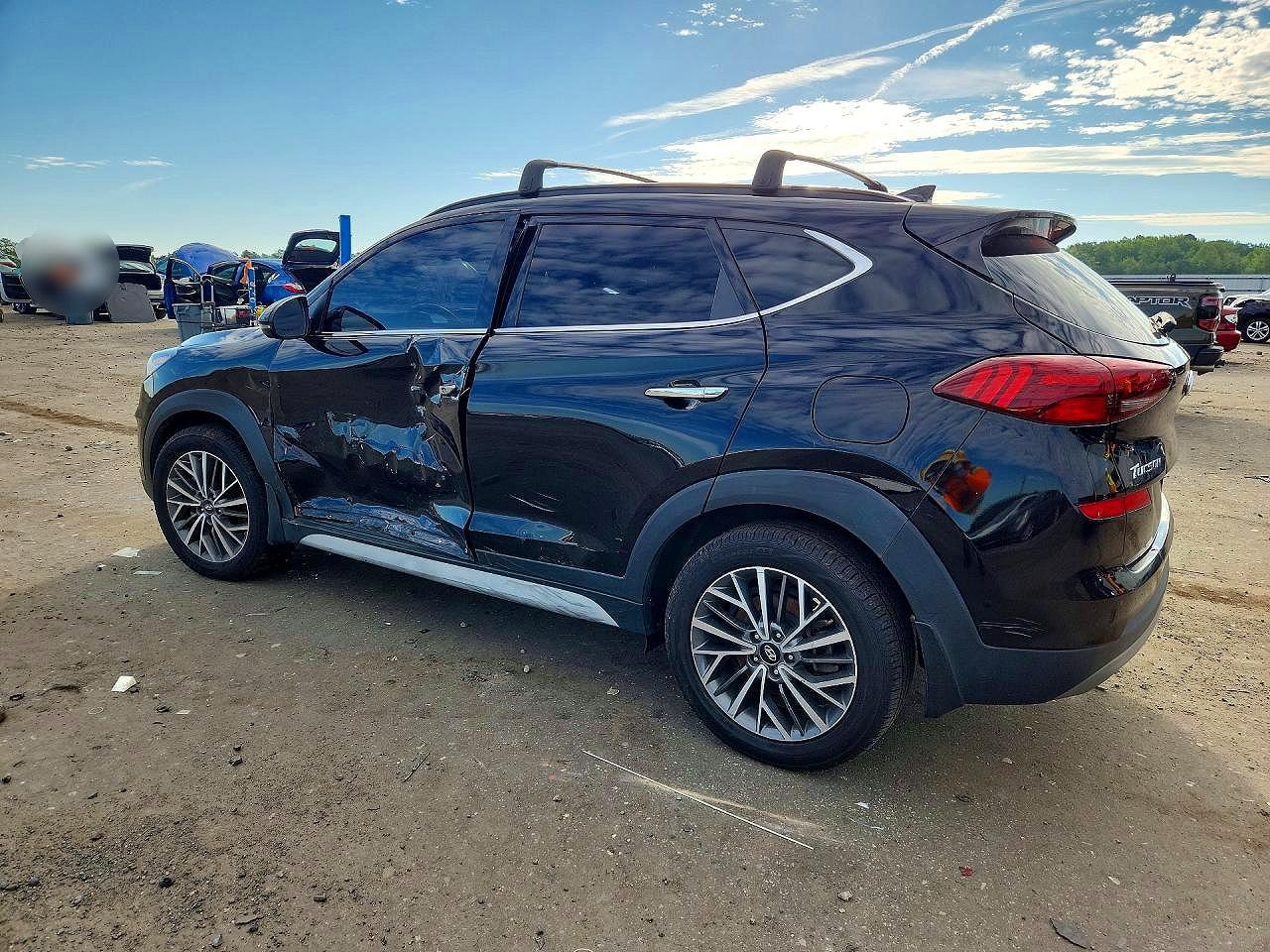 2021 Hyundai Tucson Ultimate - zdjęcie 2