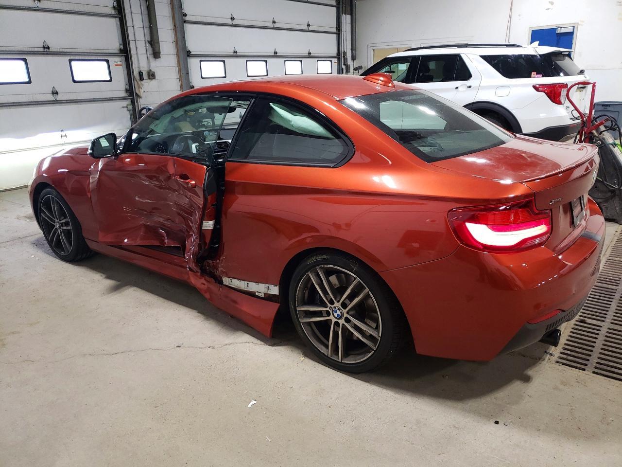 2020 BMW M240Xi - zdjęcie 2