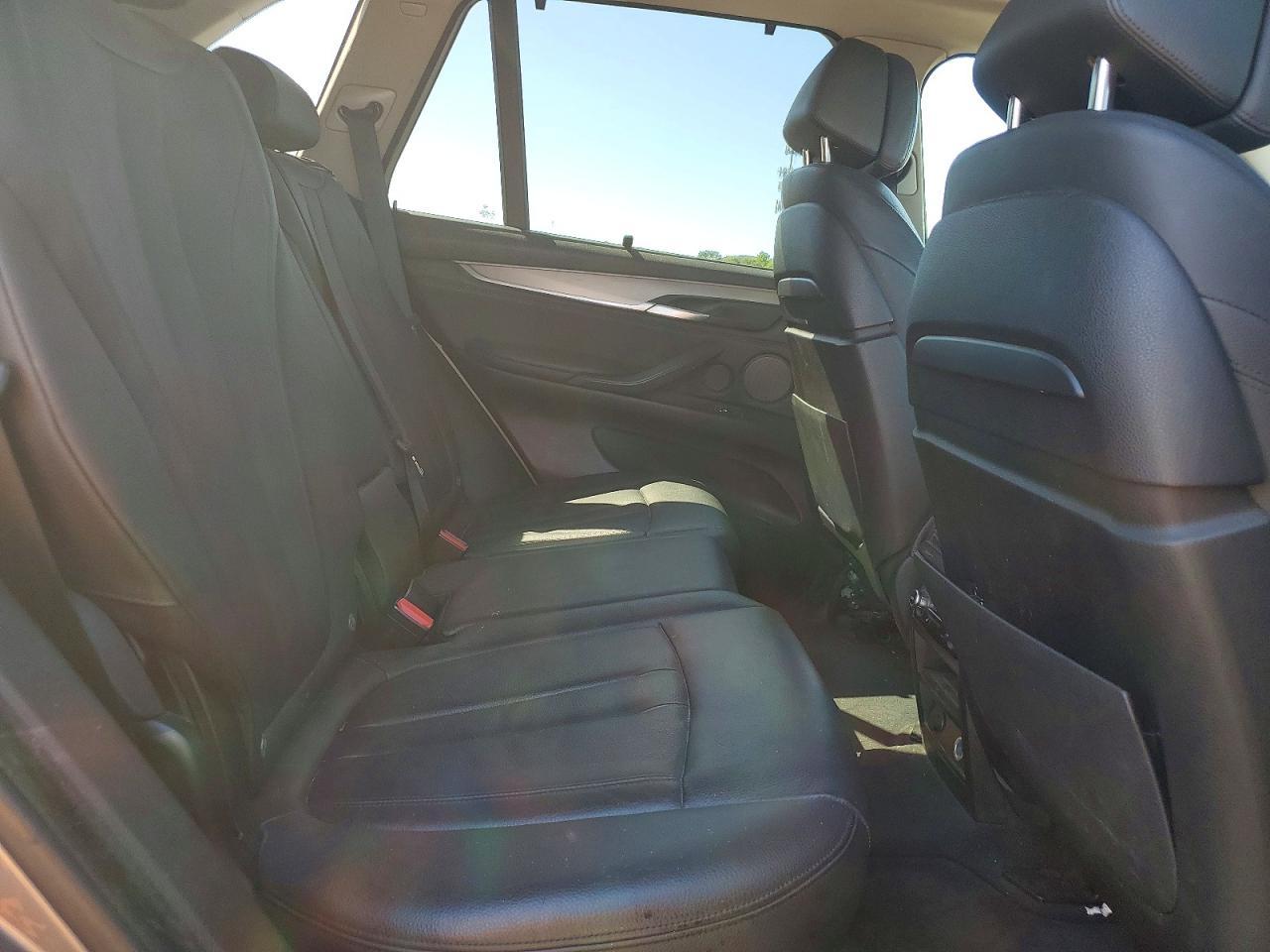 2016 BMW X5 xDrive35I - zdjęcie 11