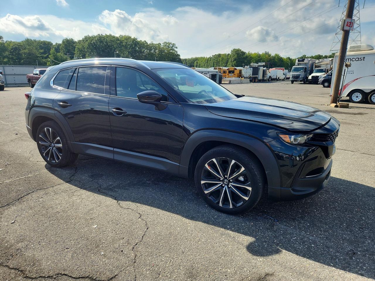2026 Mazda Cx-50 Premium - zdjęcie 4