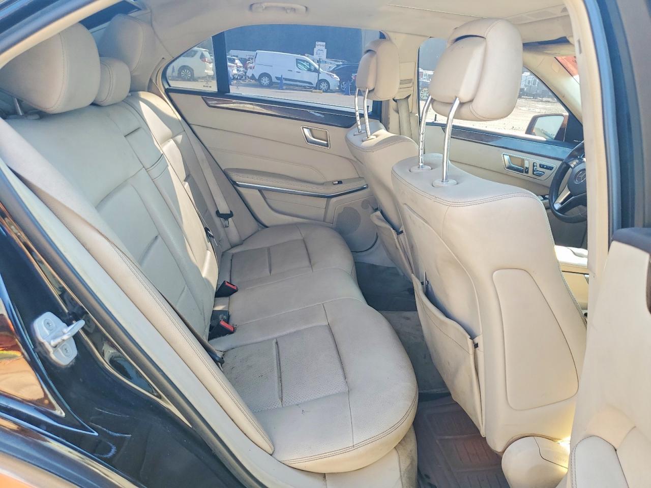 2014 Mercedes-Benz E 350 - zdjęcie 10