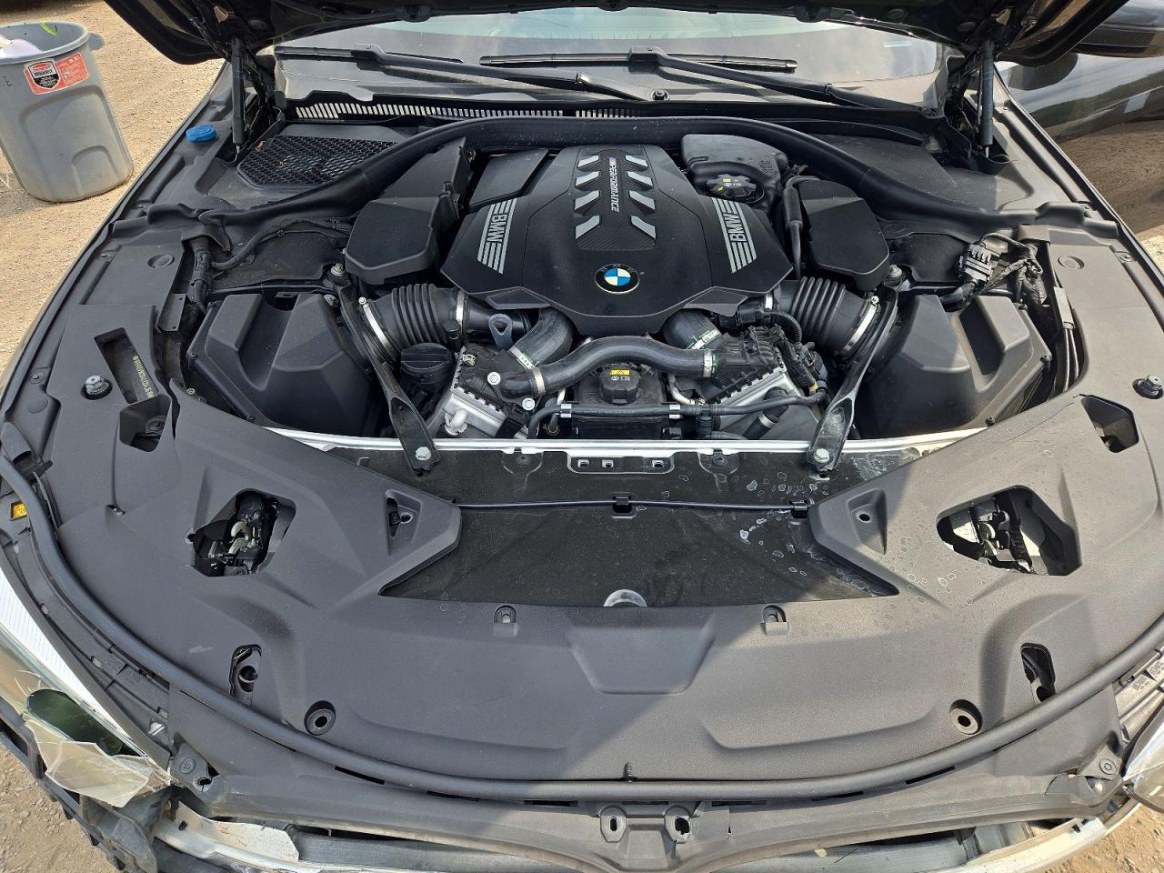 2020 BMW Seria 8 M850i - zdjęcie 11