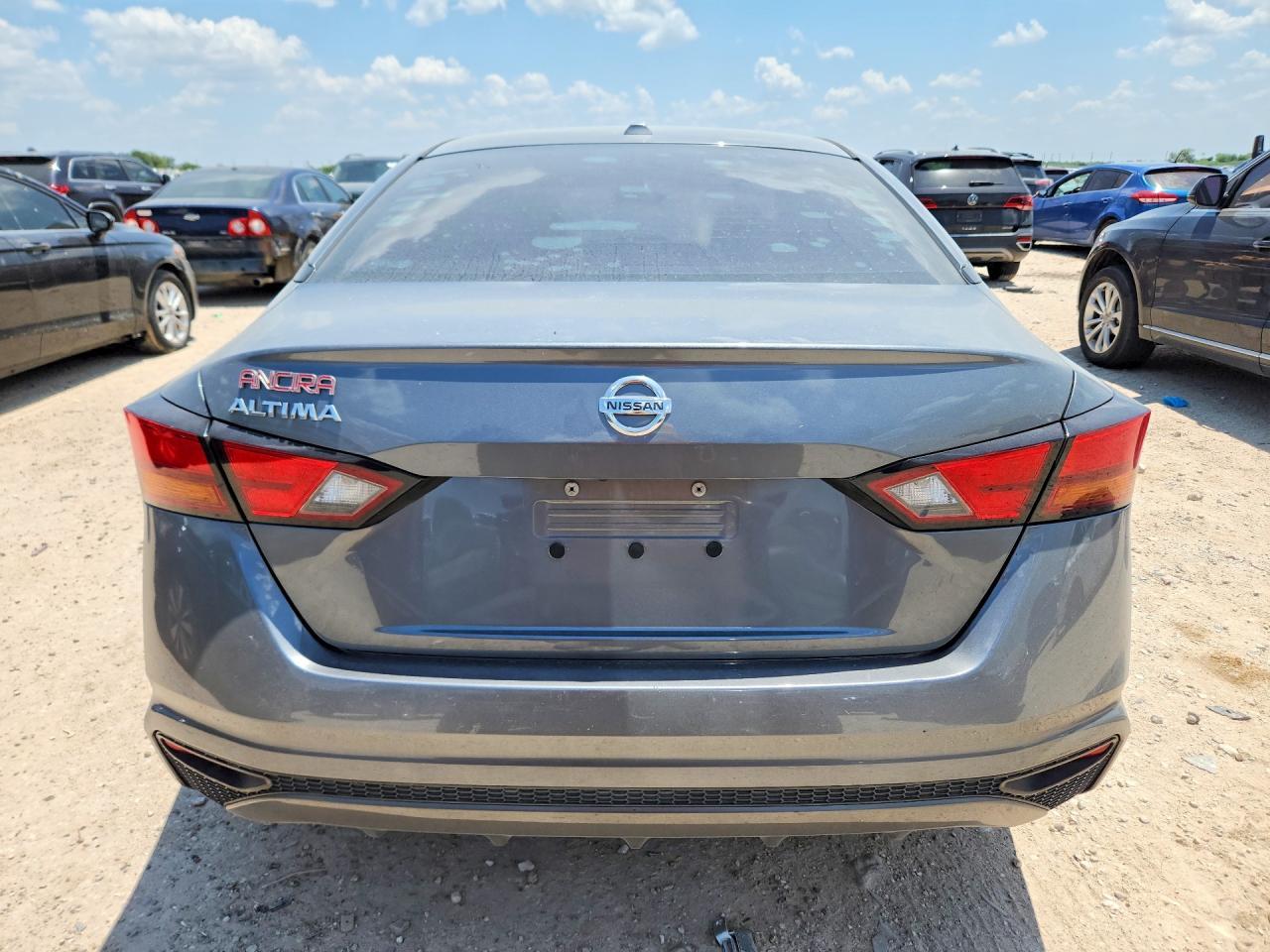 2019 Nissan Altima S - zdjęcie 6