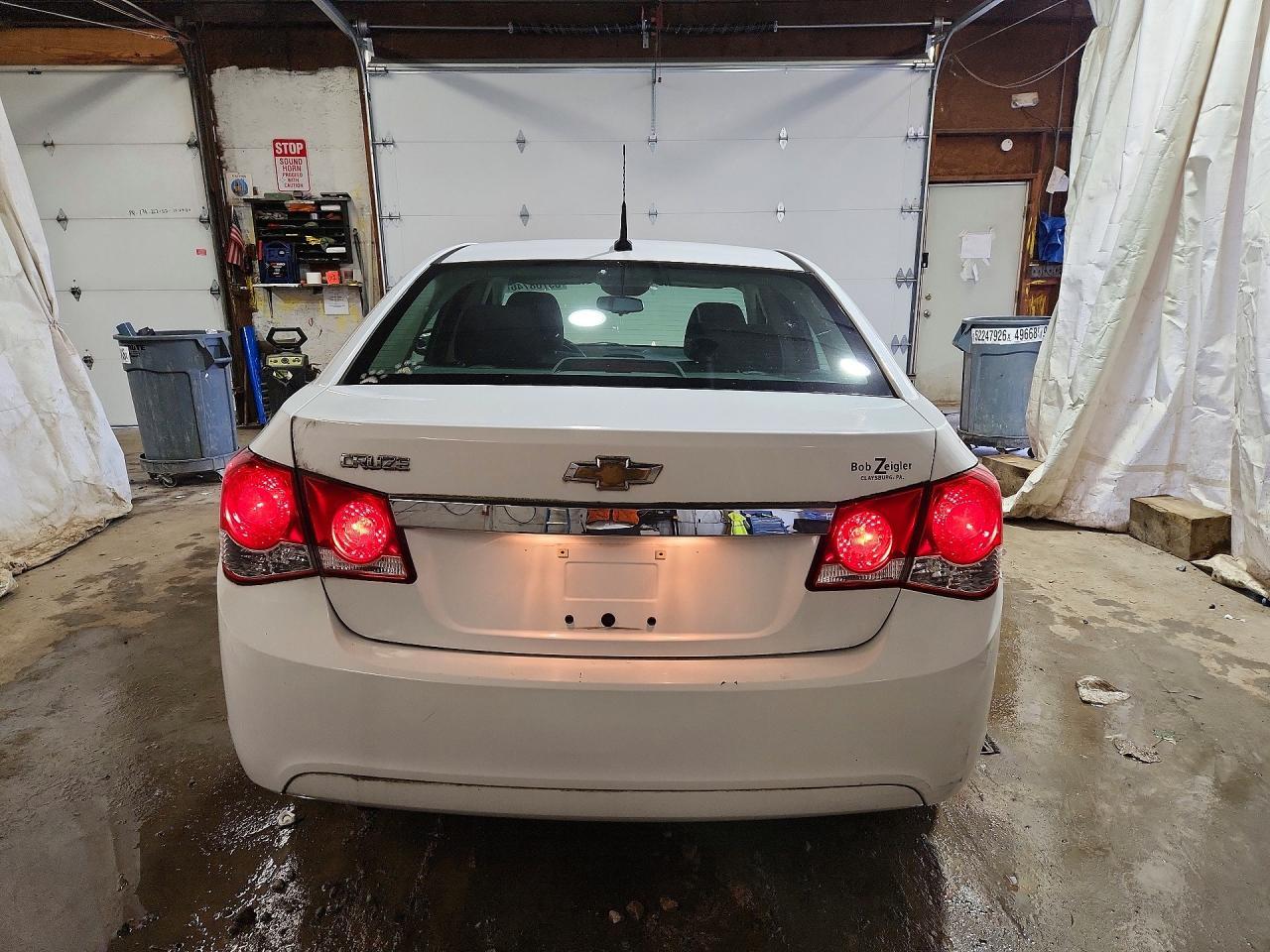 2013 Chevrolet Cruze Ls - zdjęcie 6