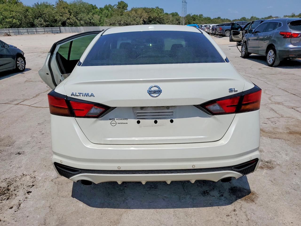 2019 Nissan Altima Sl - zdjęcie 6