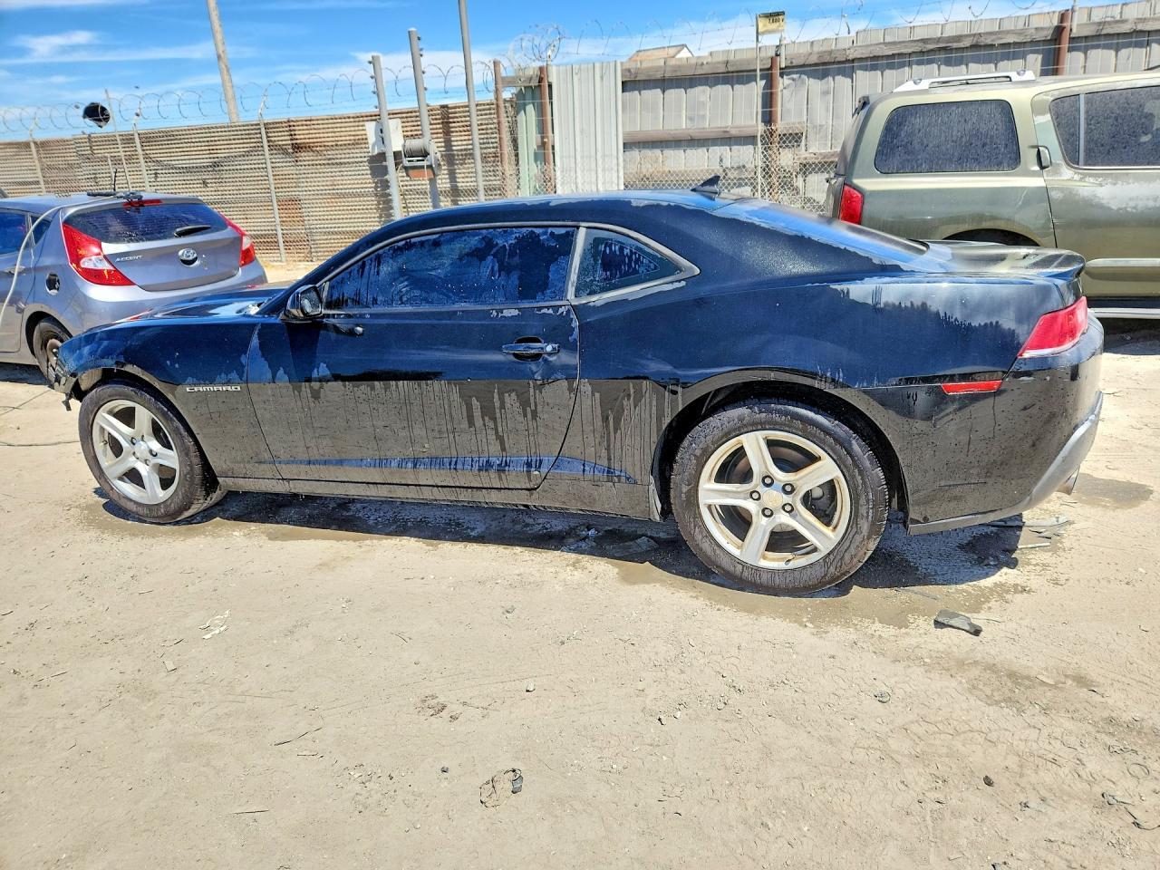 2014 Chevrolet Camaro Ls - zdjęcie 2