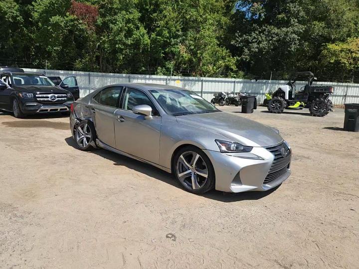 2018 Lexus Is 300 - zdjęcie 13