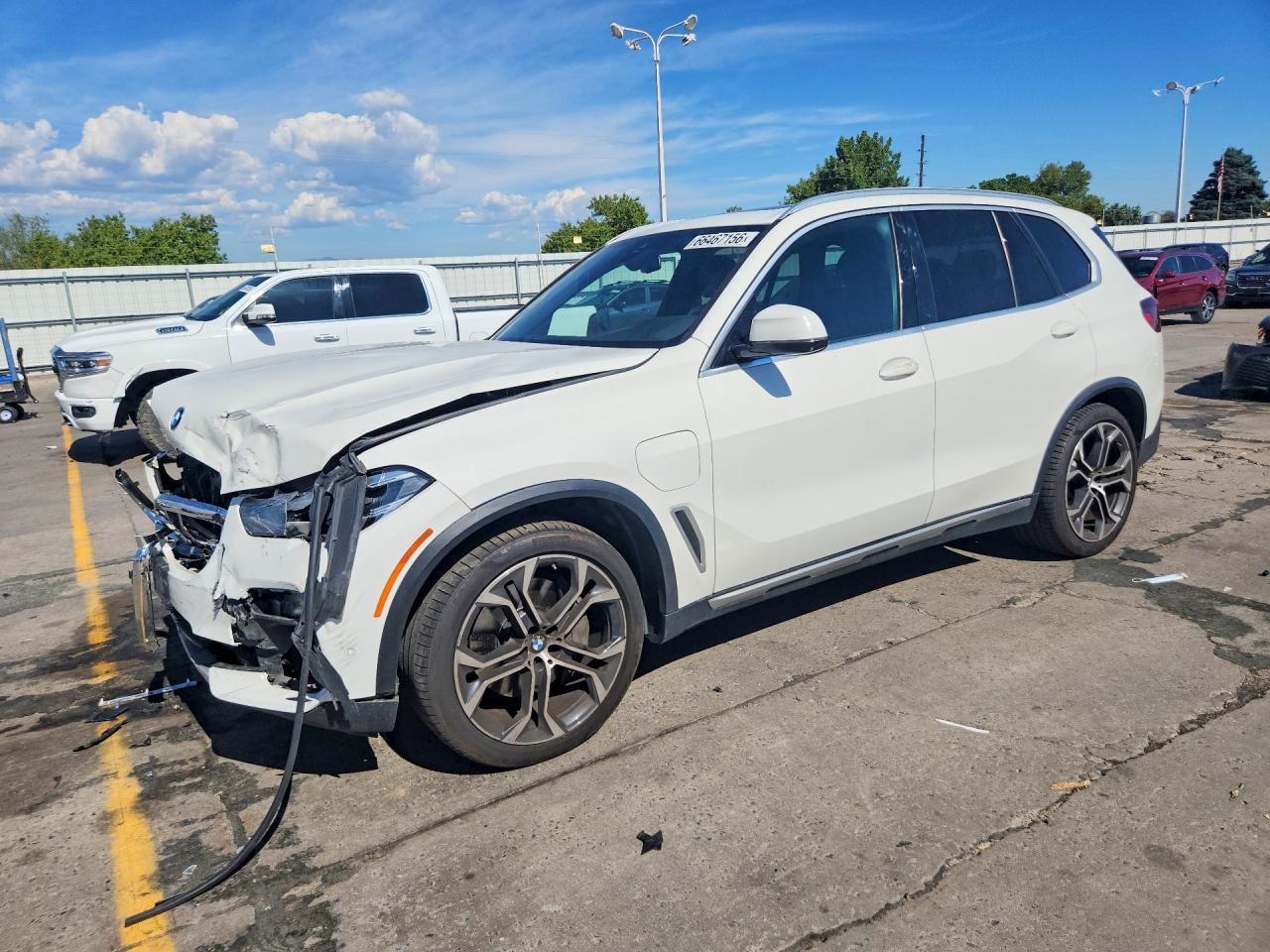2021 BMW X5 xDrive45E - zdjęcie główne