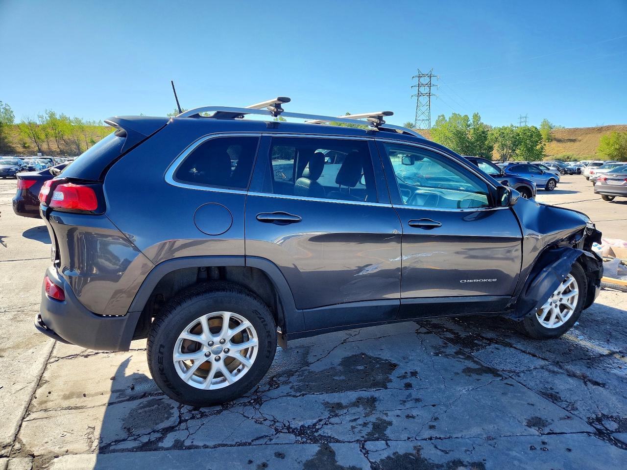 2017 Jeep Cherokee Latitude - zdjęcie 3