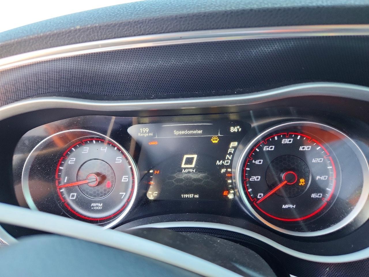 2016 Dodge Charger R - zdjęcie 9