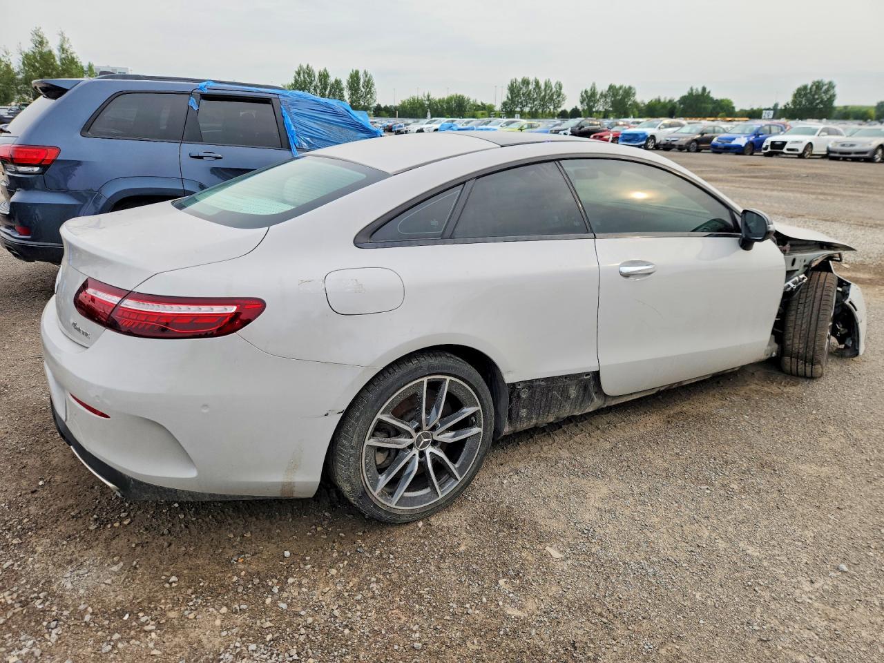 2023 Mercedes-Benz E 450 4Matic - zdjęcie 3