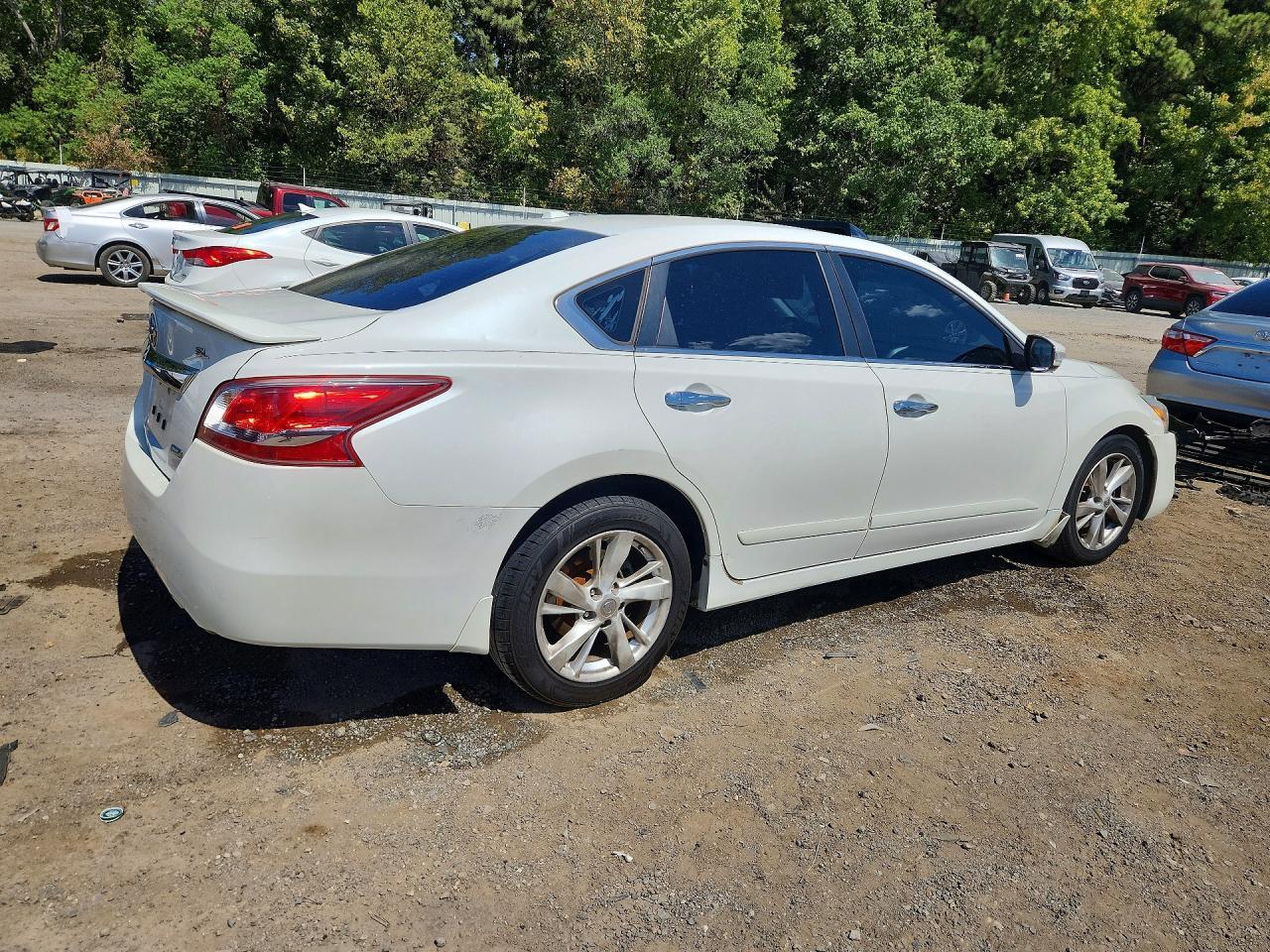 2013 Nissan Altima 2.5 - zdjęcie 3