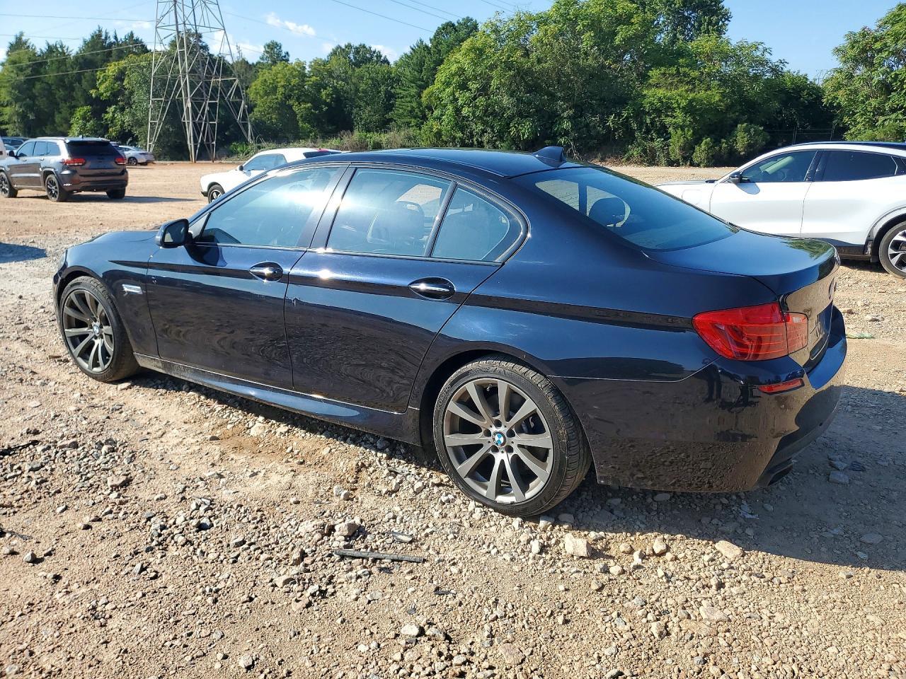 2014 BMW Seria 5 550i - zdjęcie 2