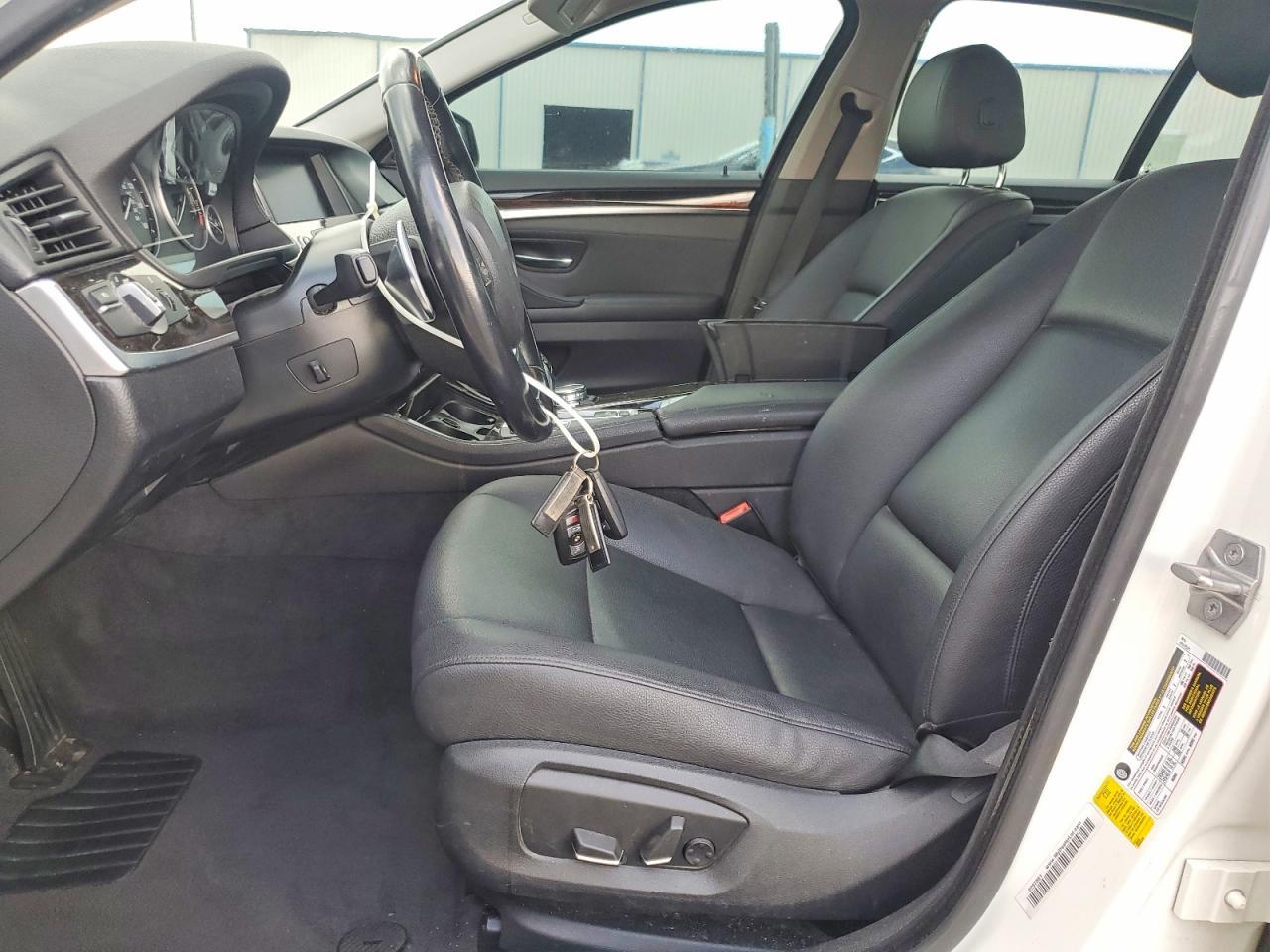 2016 BMW 528 I - zdjęcie 7