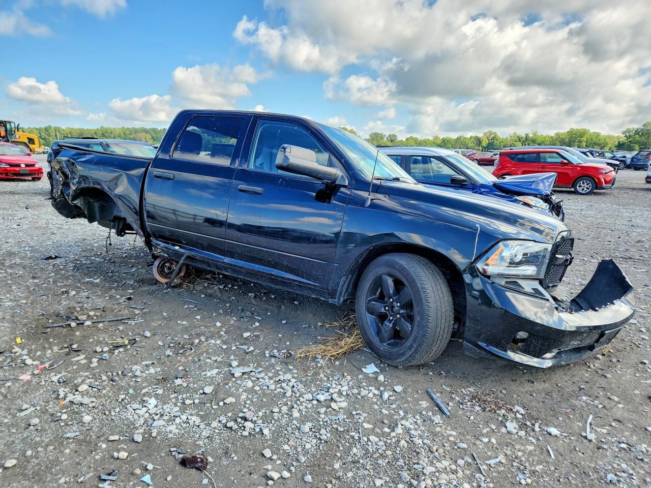 2014 Ram 1500 St - zdjęcie 4