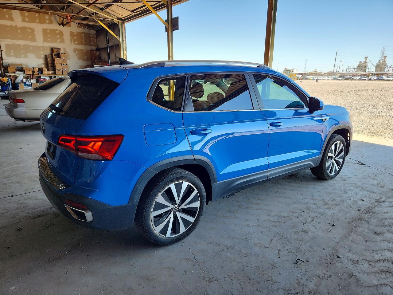 2022 Volkswagen Taos Se - zdjęcie 3