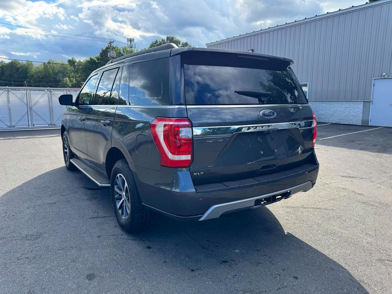 2019 Ford Expedition Xlt - zdjęcie 2