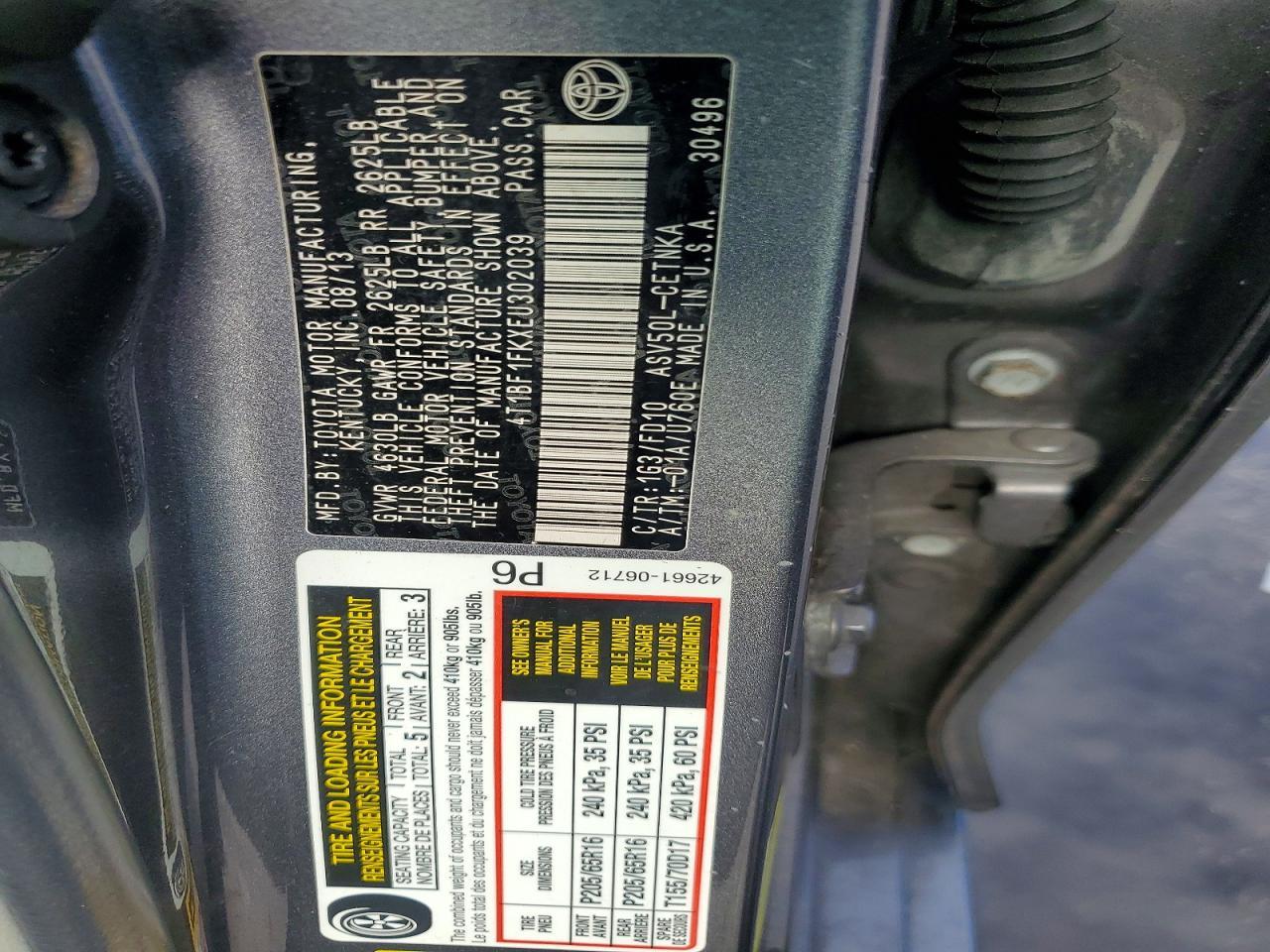 2014 Toyota Camry Le - zdjęcie 12