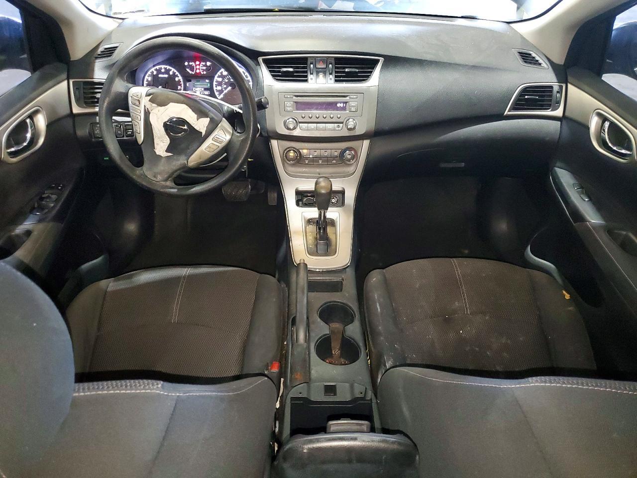 2014 Nissan Sentra S - zdjęcie 8