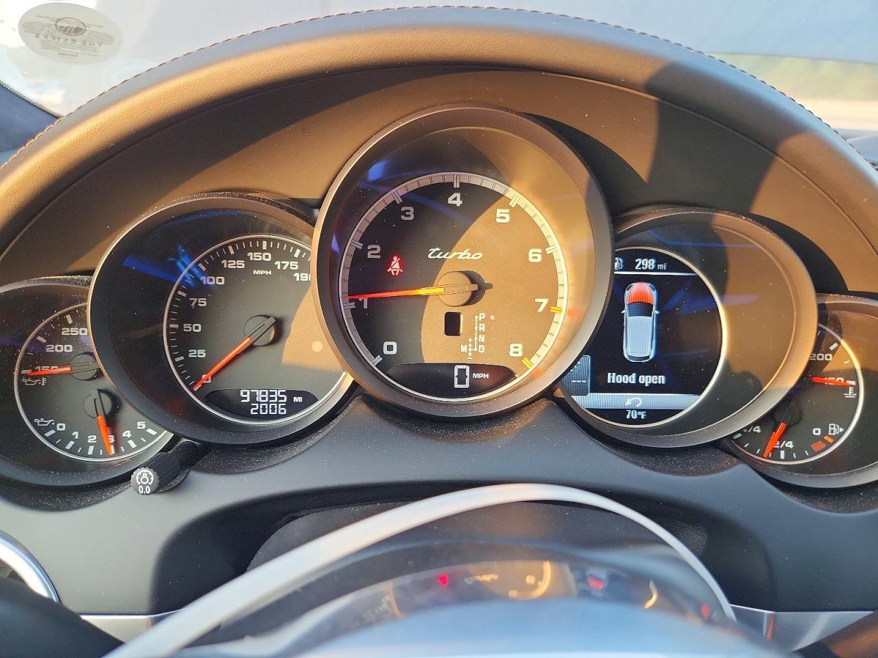 2015 Porsche Cayenne Turbo - zdjęcie 9