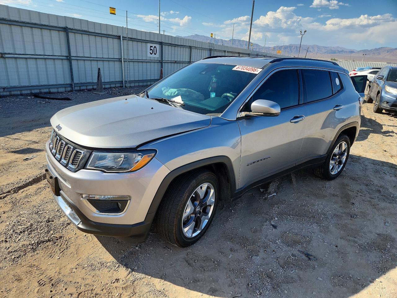 2021 Jeep Compass Limited - zdjęcie główne
