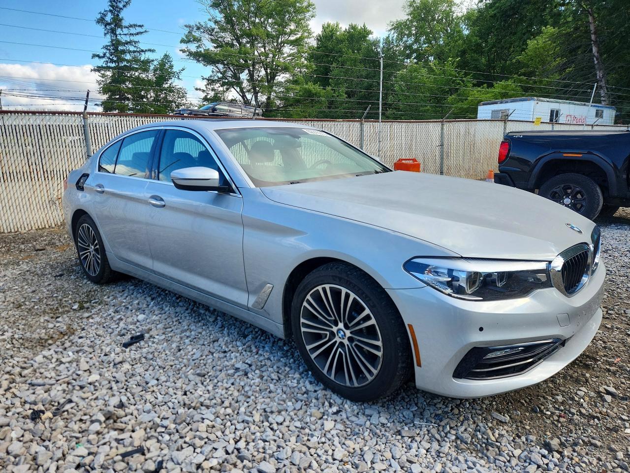 2018 BMW Seria 5 530i - zdjęcie 4