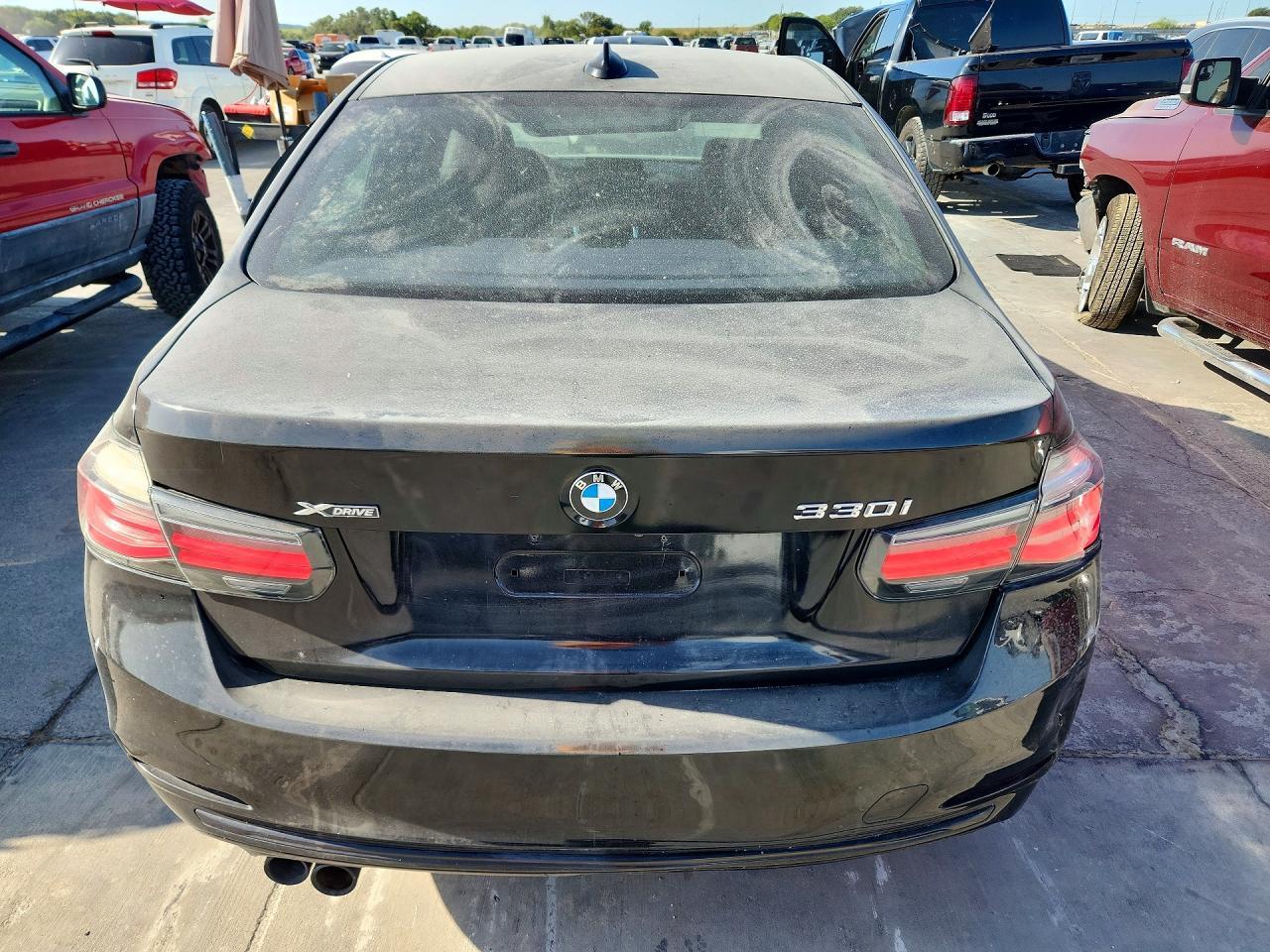 2018 BMW Seria 3 330i - zdjęcie 6