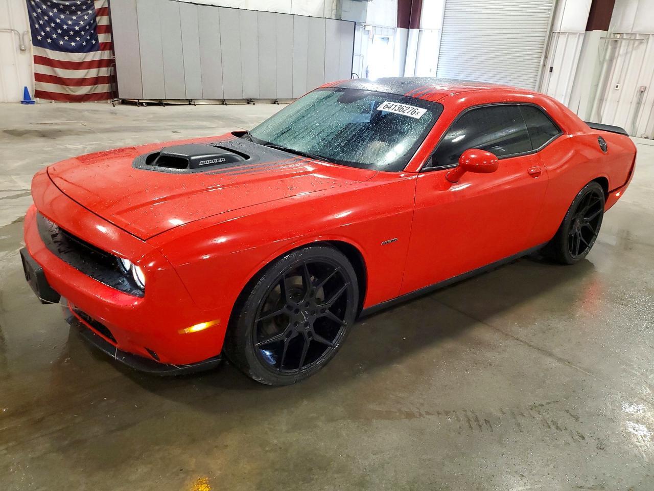 2015 Dodge Challenger Sxt - zdjęcie główne