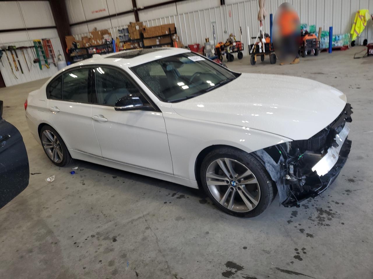 2014 BMW 328 I - zdjęcie 4