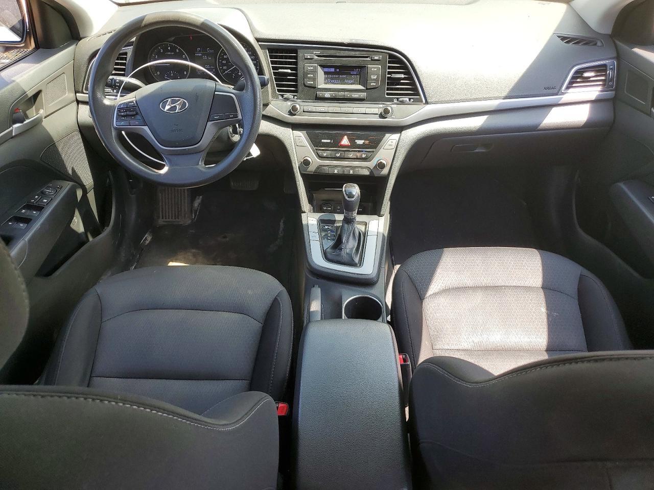 2018 Hyundai Elantra Se - zdjęcie 8