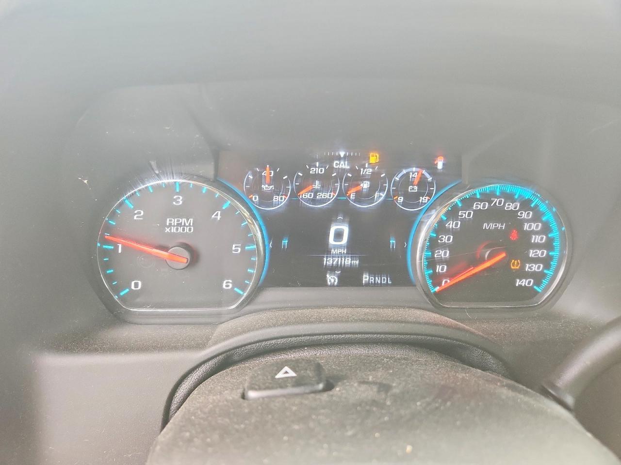 2018 Chevrolet Suburban K1500 Premier - zdjęcie 9