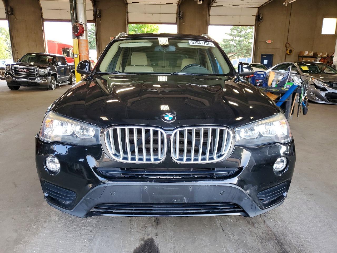 2017 BMW X3 xDrive28I - zdjęcie 5