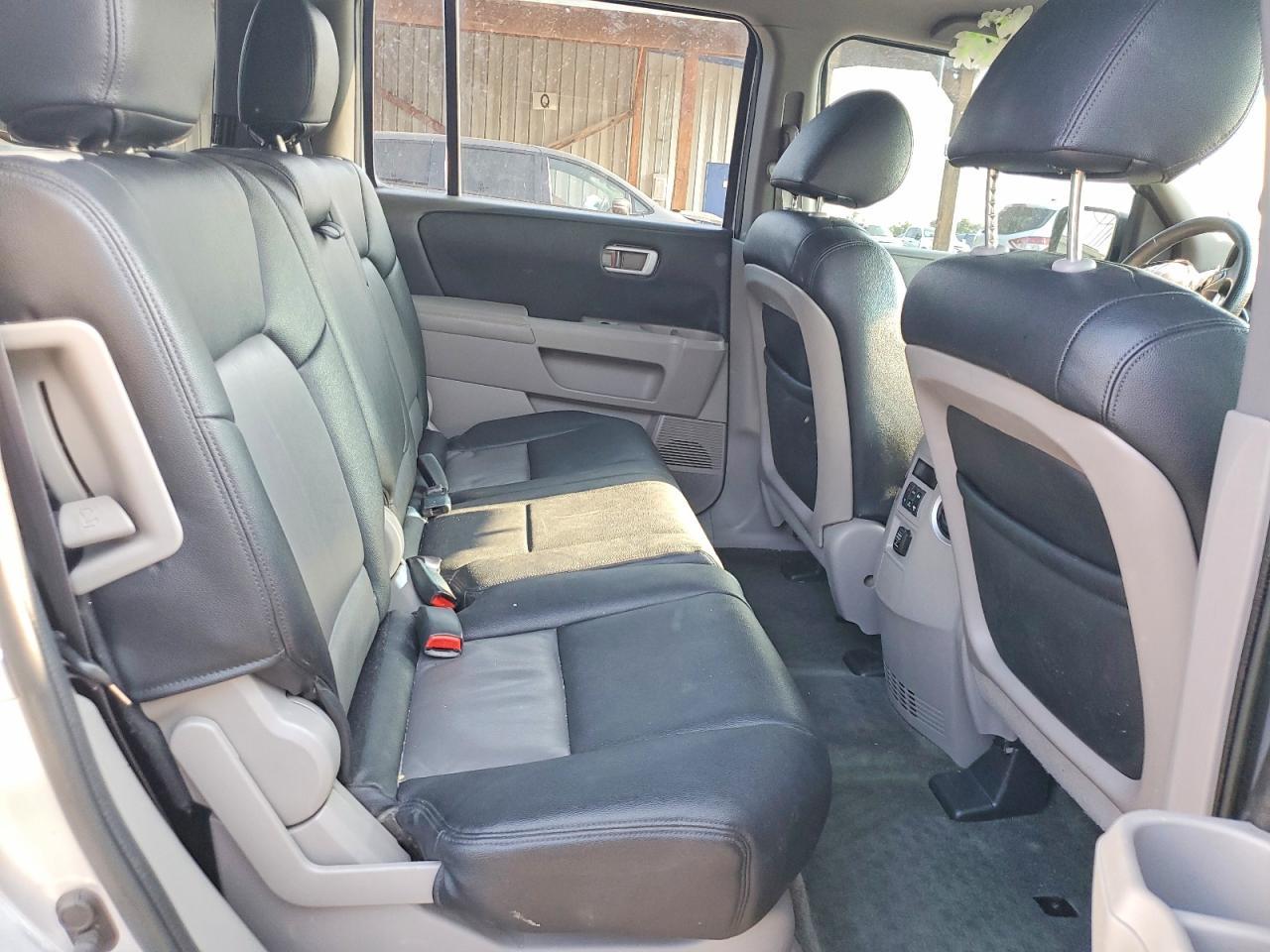 2015 Honda Pilot Lx - zdjęcie 11