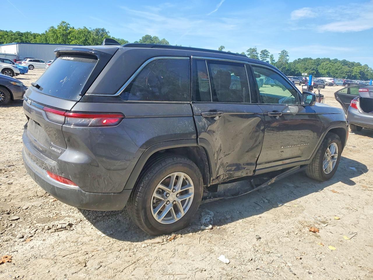 2026 Jeep Grand Cherokee Base - zdjęcie 3