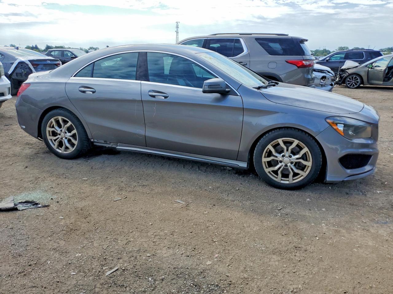 2014 Mercedes-Benz Cla 250 - zdjęcie 4