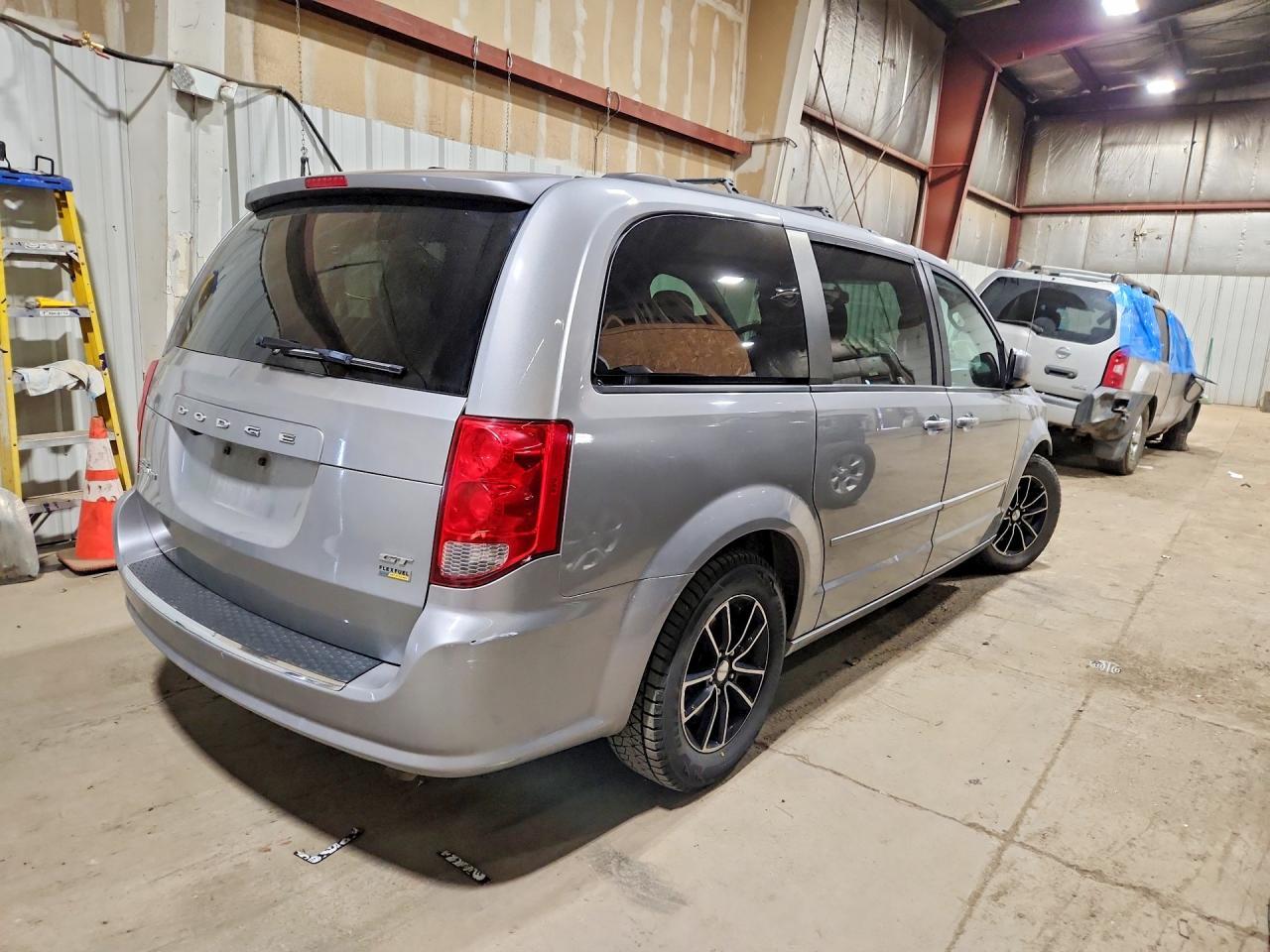 2017 Dodge Grand Caravan Gt - zdjęcie 3