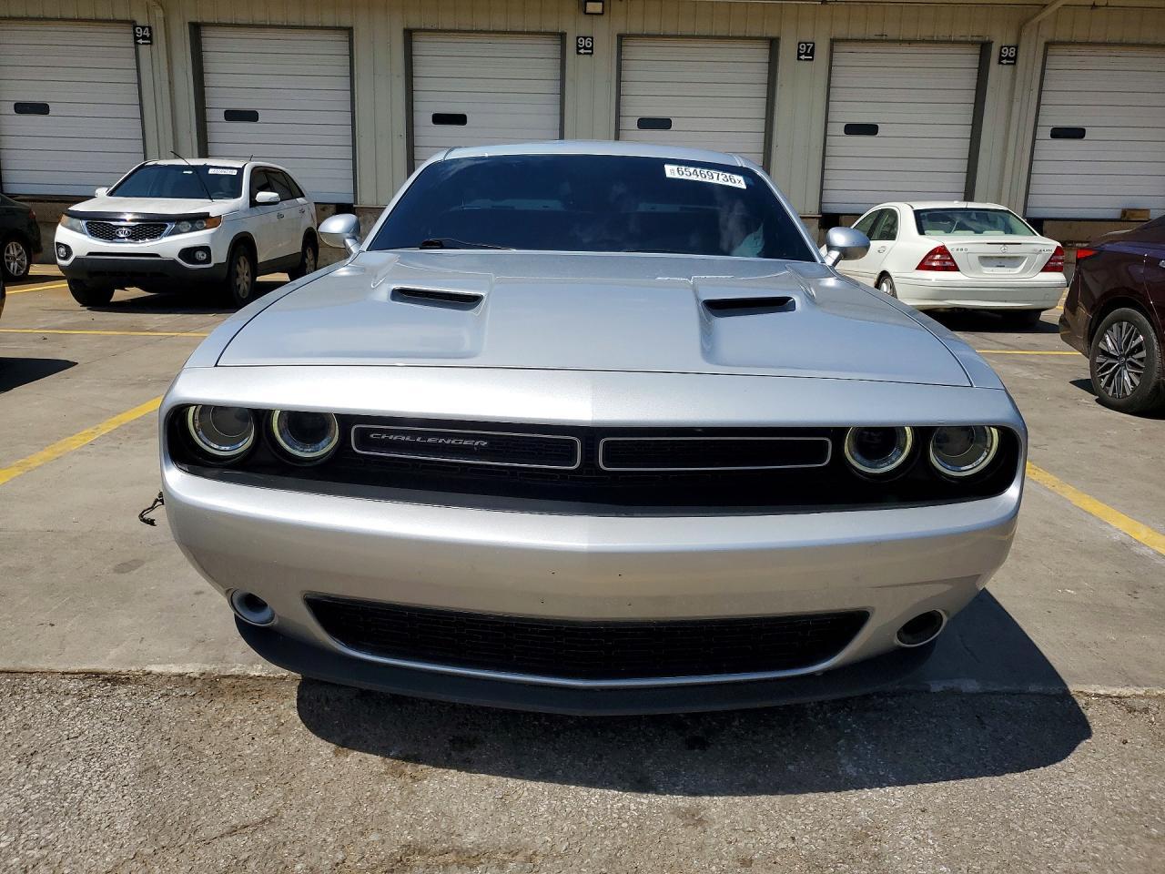 2019 Dodge Challenger Sxt - zdjęcie 5