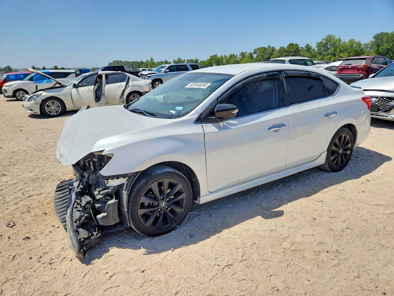 2018 Nissan Sentra Sr - zdjęcie główne
