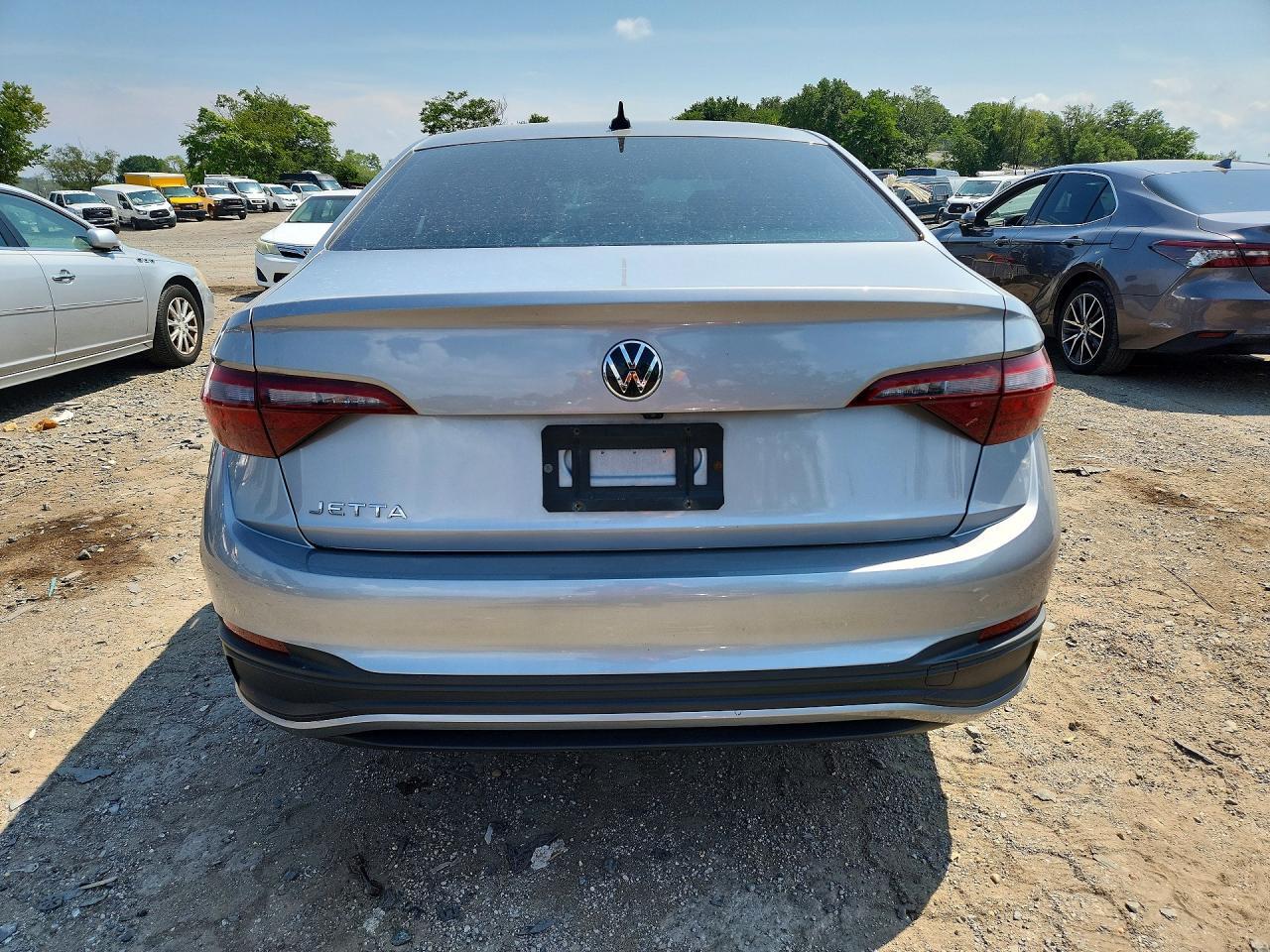 2024 Volkswagen Jetta Sport - zdjęcie 6