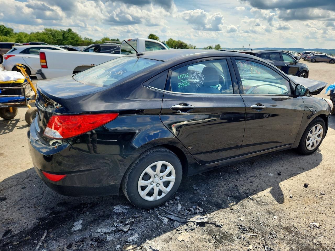 2013 Hyundai Accent Gls - zdjęcie 3