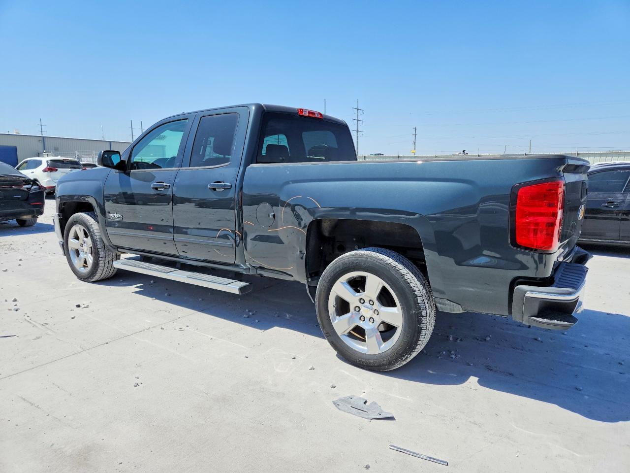2018 Chevrolet Silverado C1500 Lt - zdjęcie 2