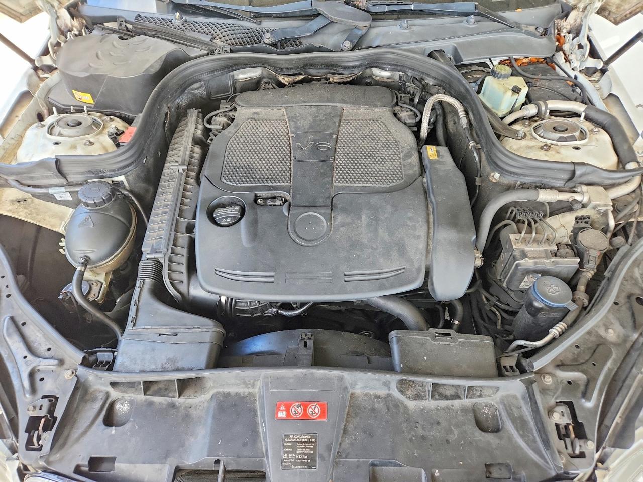 2013 Mercedes-Benz E 350 - zdjęcie 11